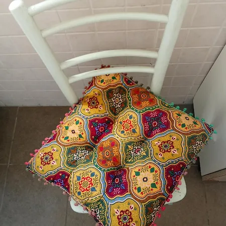 公寓 And Lucac Manus *