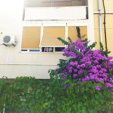 Lucac Manus Apartamento *