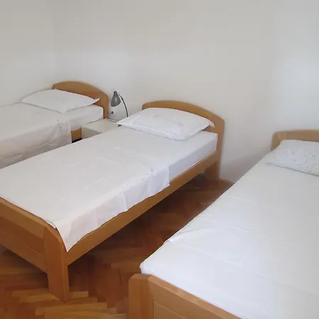 Apartment And Lucac Manus Split